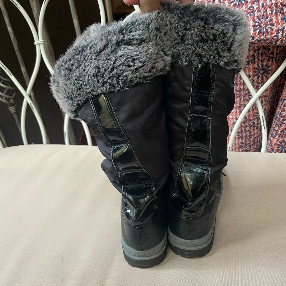 Khombu Faux Fur Trim Snow‎ Boots Black Size 9